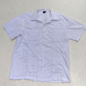 Vintage Squish Wear White Men's Cuban Guayabera Button Up Shirt Embroidered